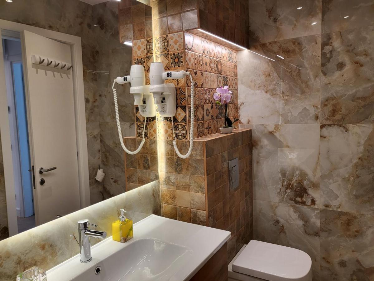 Grozavesti Luxury Apartment With 2 Rooms Bucharest Exterior photo